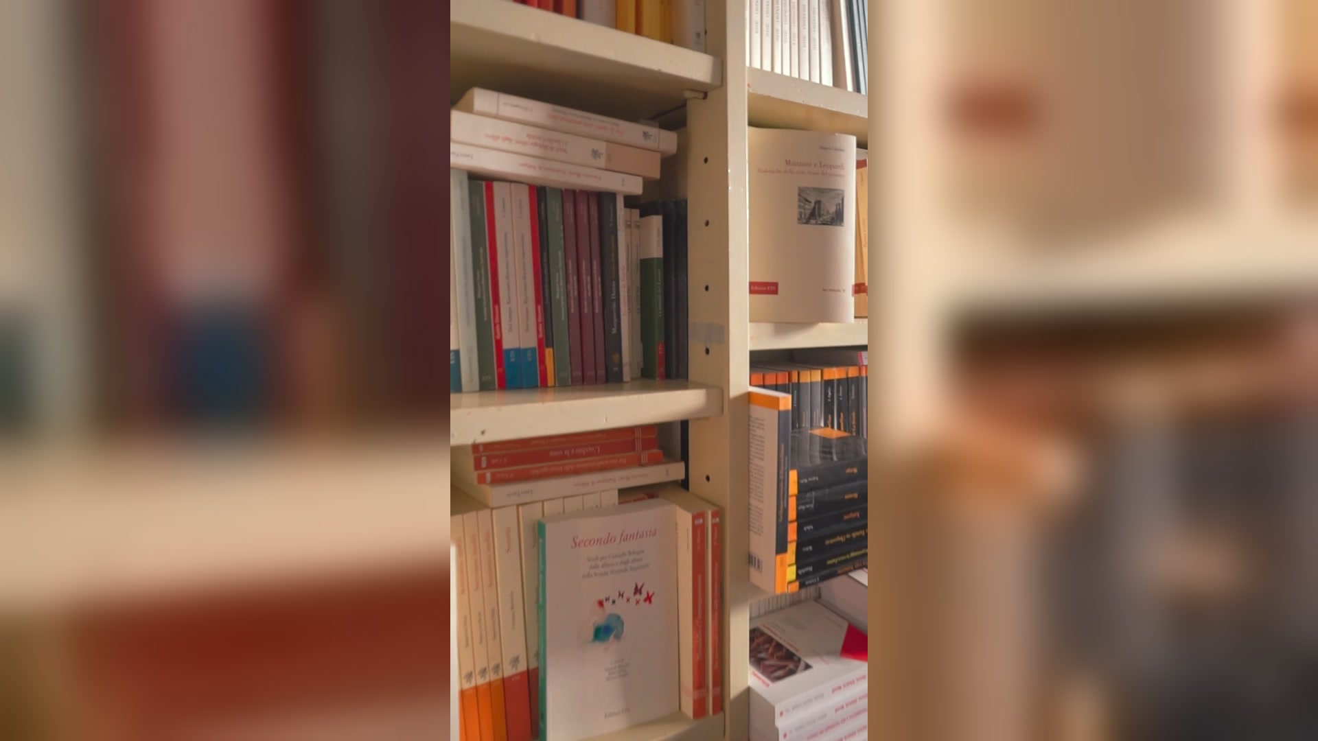 Sede della casa editrice Edizioni ETS di Pisa durante le riprese
