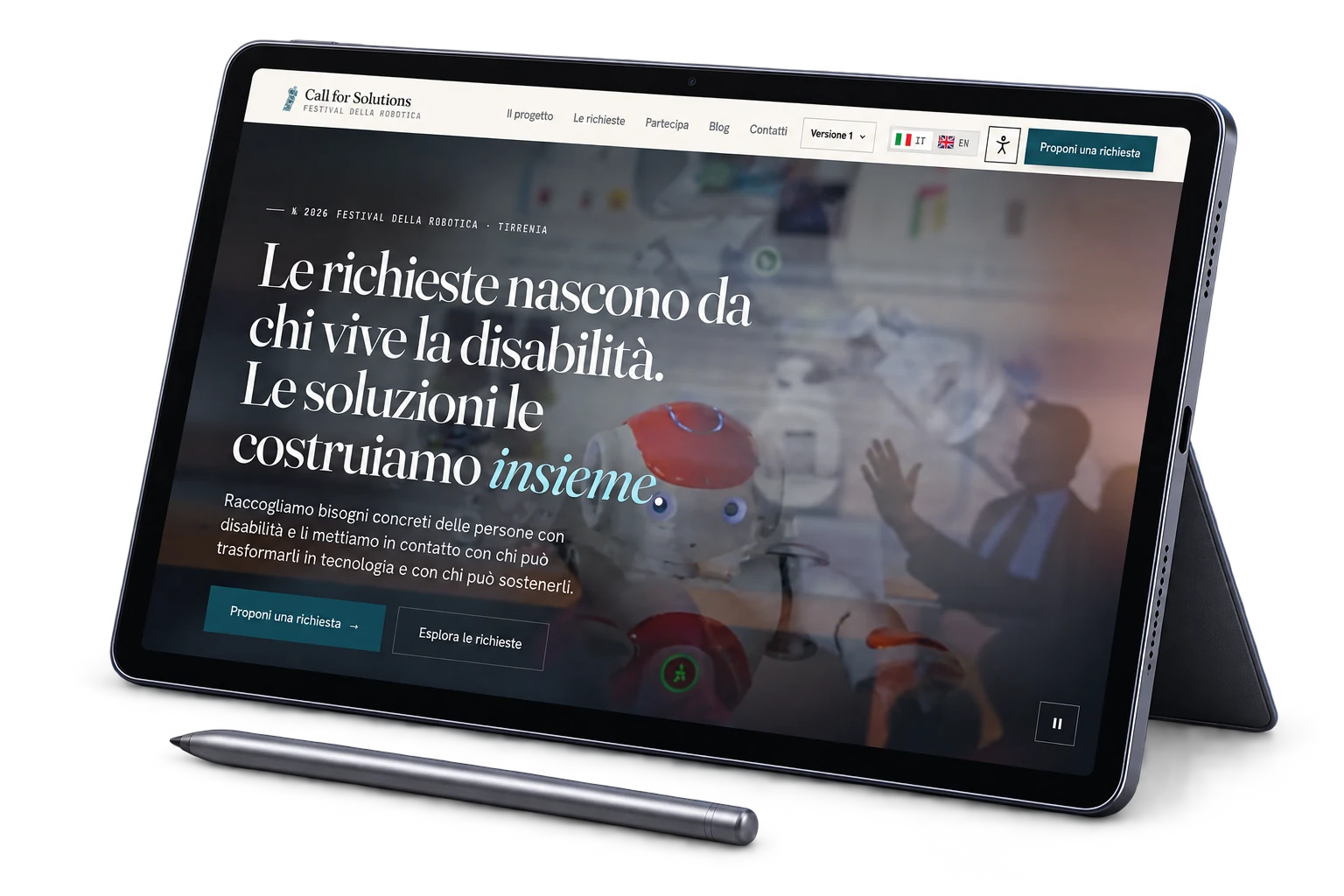 Il sito Call for Solutions su tablet nel mockup realizzato da Sidebloom